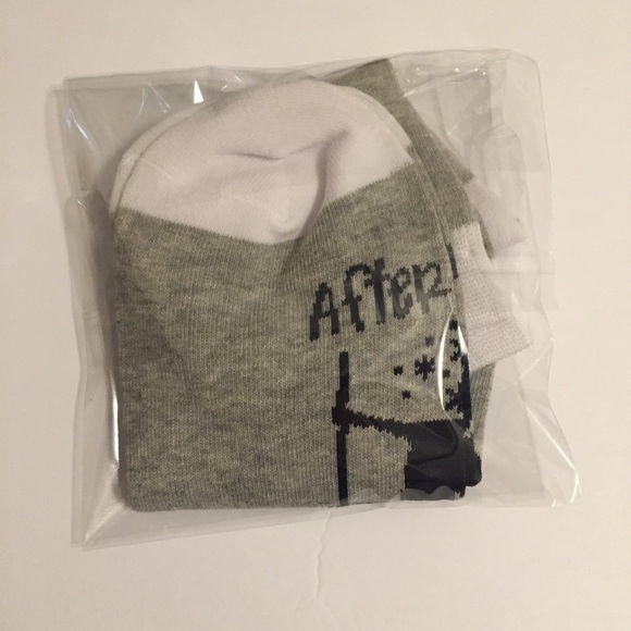 !!LAST PAIR!! Before Wine / After Wine Horse Socks - Picture 8 of 8